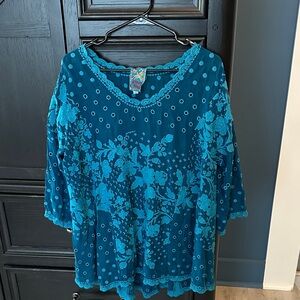 Johnny Was Blue Floral Embroidered Women’s Top